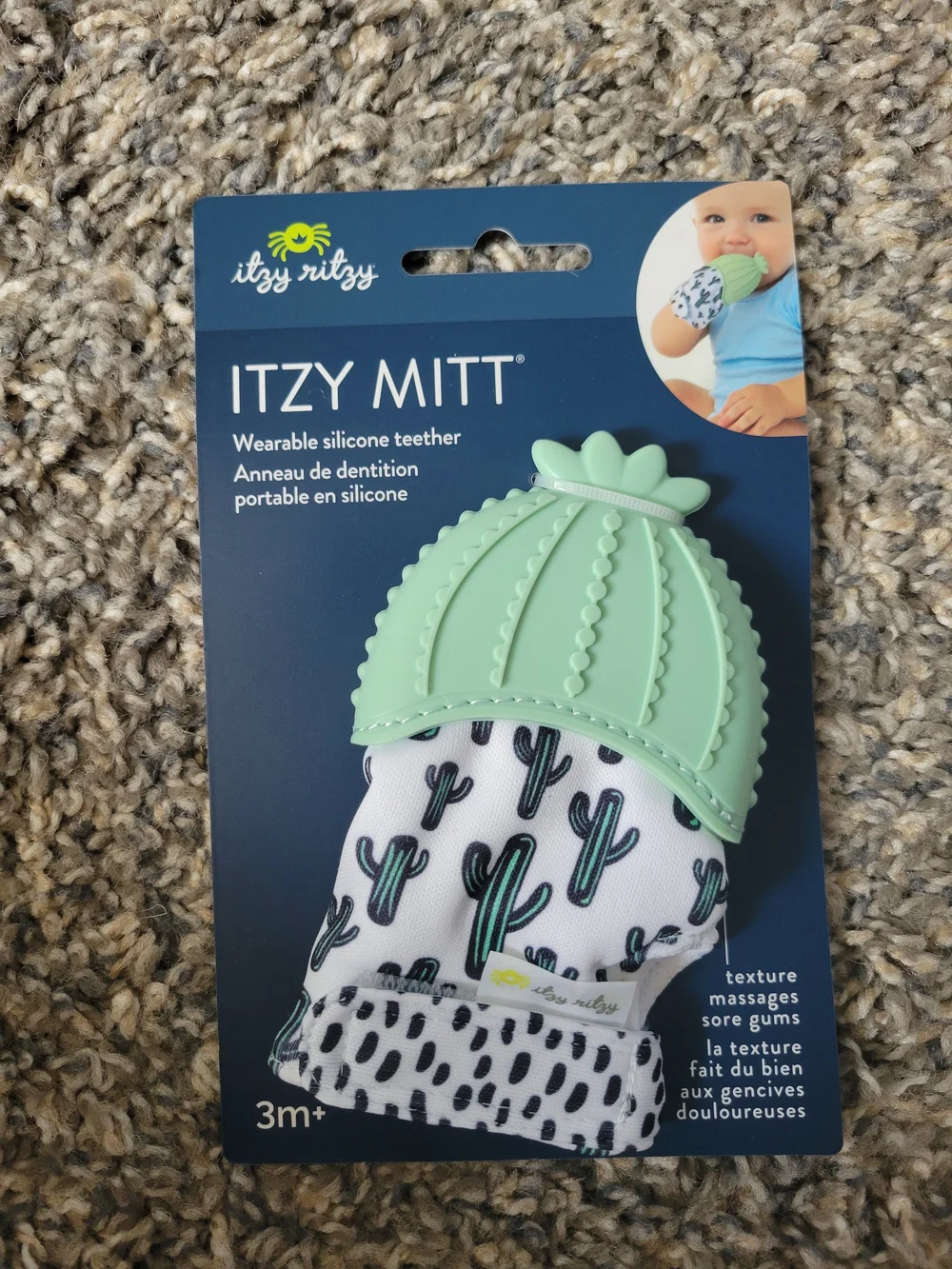 Itzy Mitt Wearable Silicone Teether